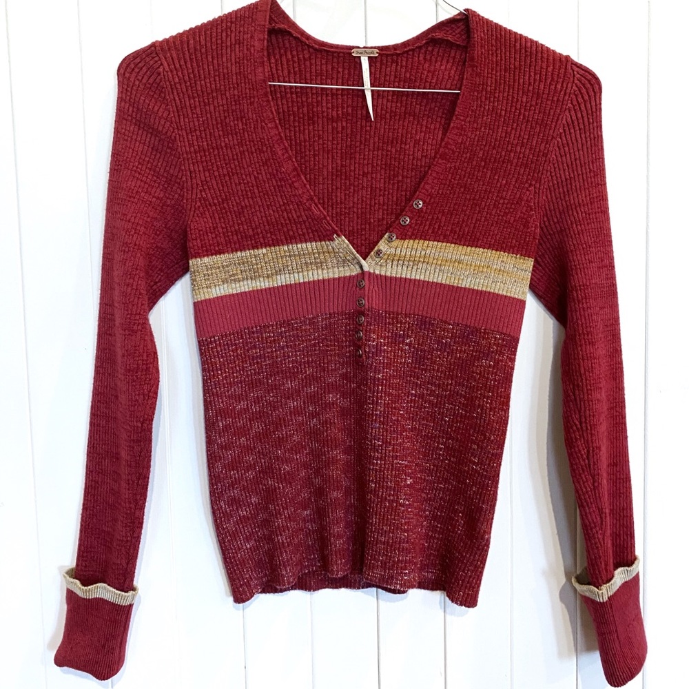 Free People Long Sleeve Ribbed Top. Size: Large